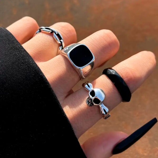 Set de Anillos X 4 DARK